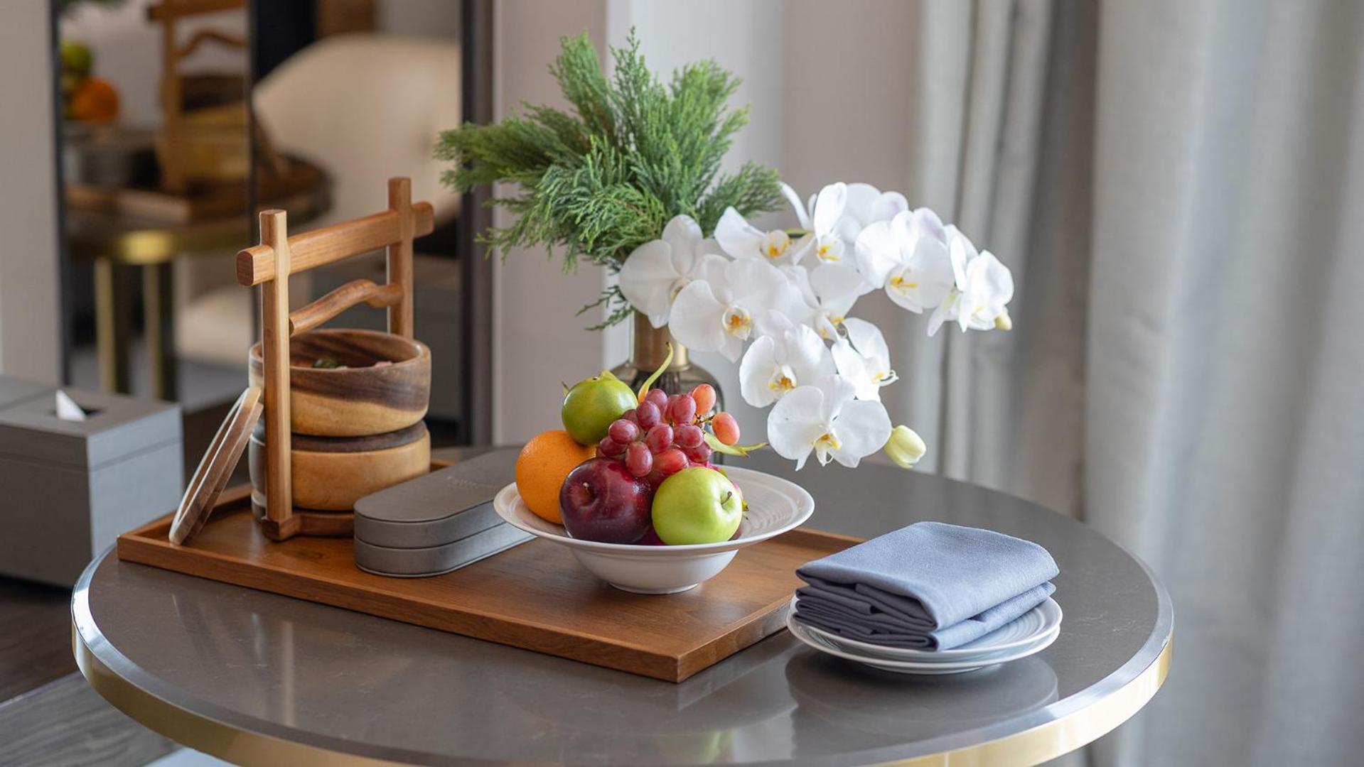 Chatrium Grand Бангкок Экстерьер фото Fruit platter
